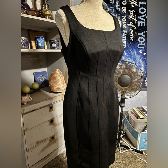 Tommy Hilfiger Classic Black Midi Dress size 6 black tie - Picture 3 of 10
